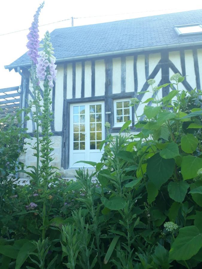 Gite 'Les Matins Calmes ' Cheffreville-Tonnencourt Exteriér fotografie